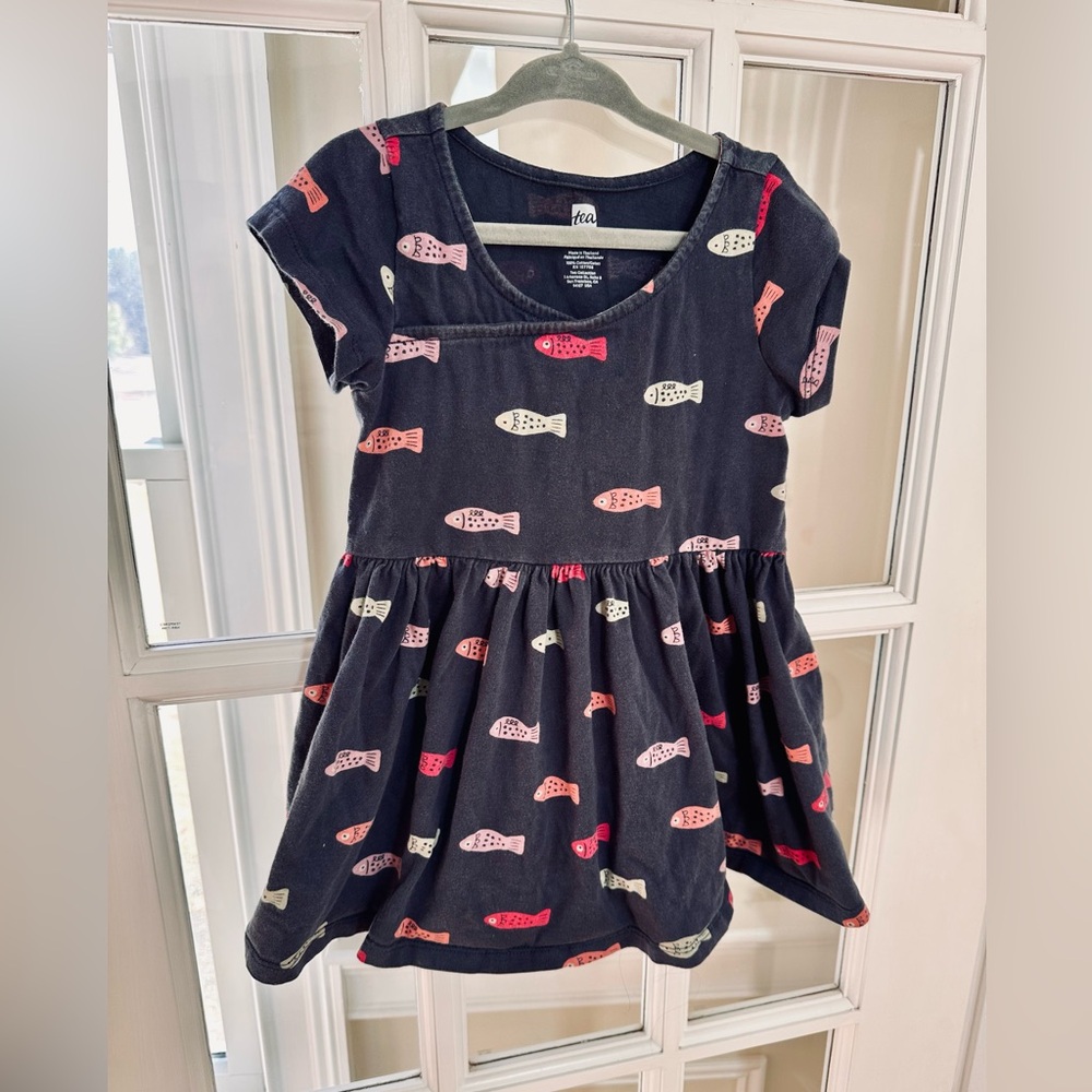 Tea Collection Navy Fish Print Dress size 2 100% cotton